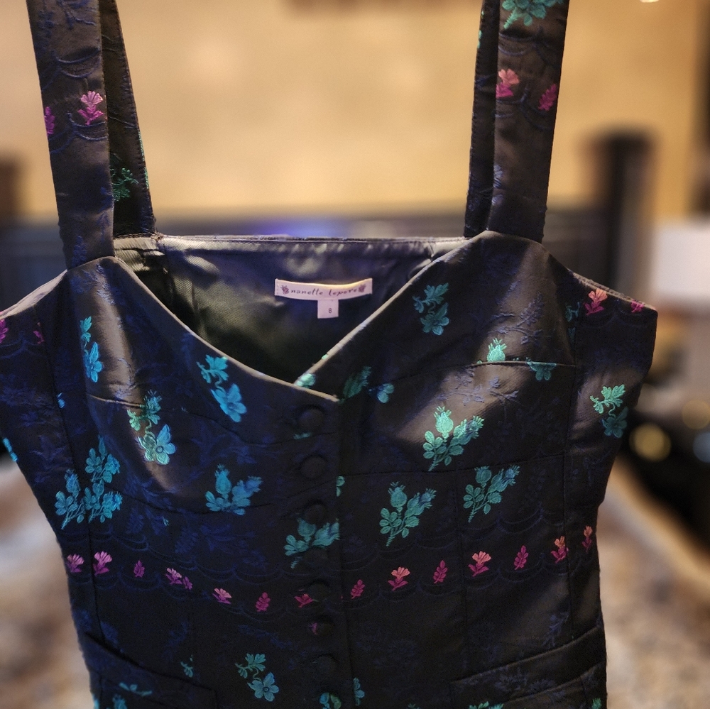Nanette Lepore size 8 top